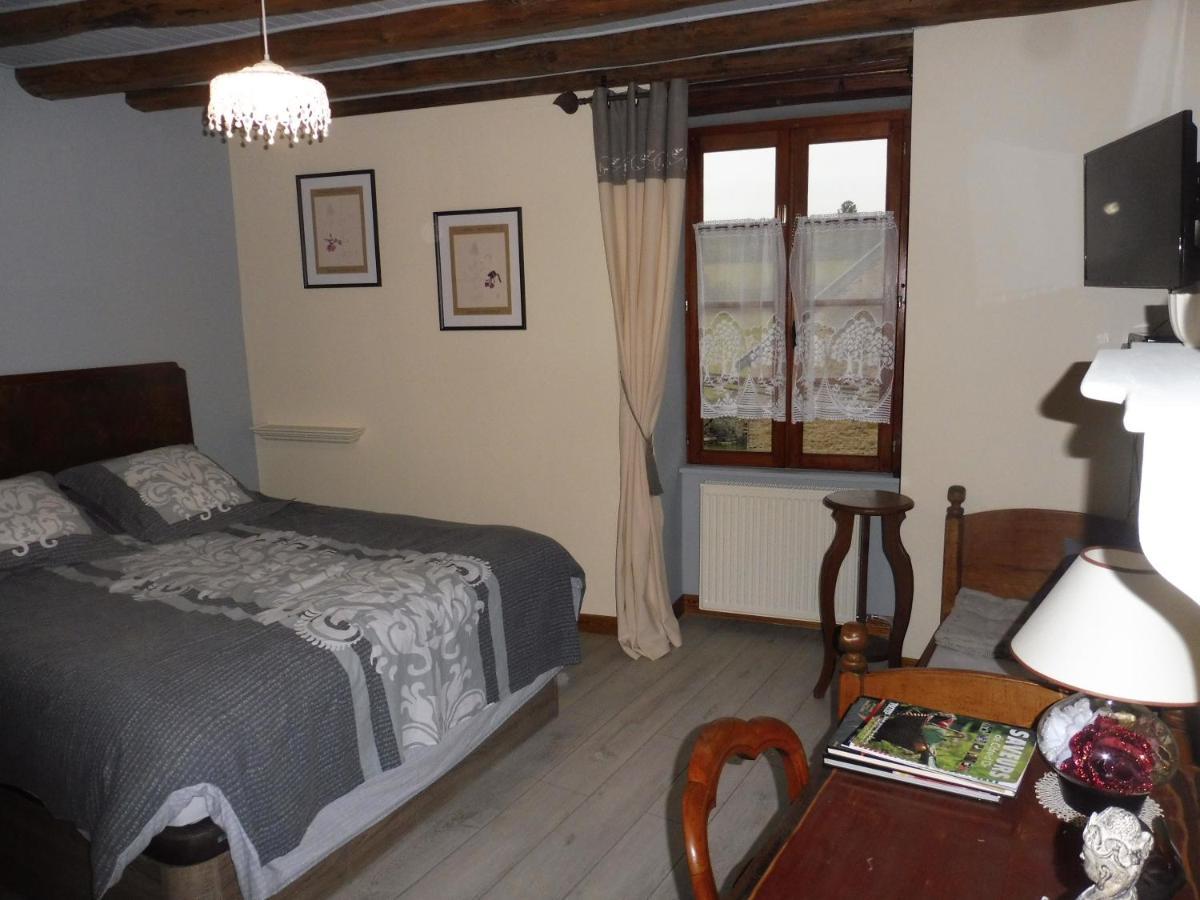 Chambre D'Hotes Des 3 Ifs Vernot Eksteriør billede